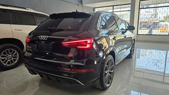 Audi RSQ3  S-Line 2018 image 12