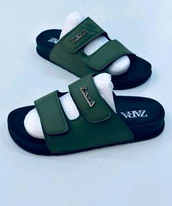 Men Zara sandals image 2