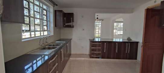 5 Bed House with En Suite in Gikambura image 4