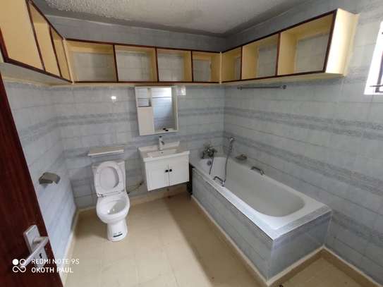 9 Bed Townhouse with Garden in Kileleshwa image 5