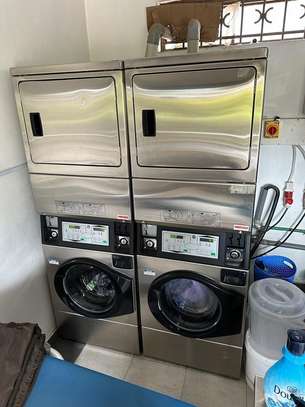 Stacking Unit Washer Extractor & Dryer image 4