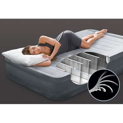 Dura-Beam Inflatable Airbed With Inbuilt Electric Pump 4 by 6 image 2