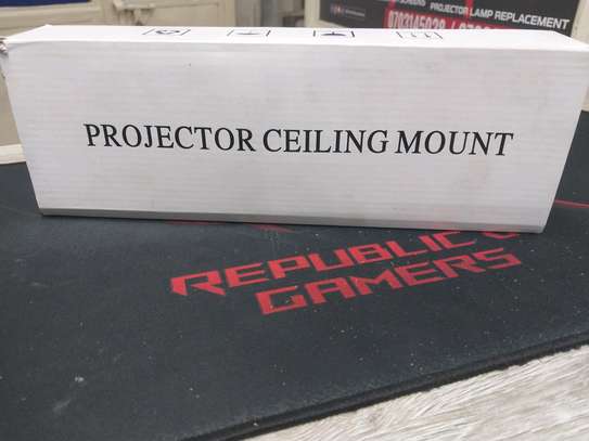 Projectors ceiling mount image 3
