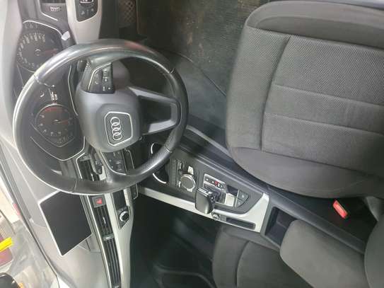 Audi A4 image 42