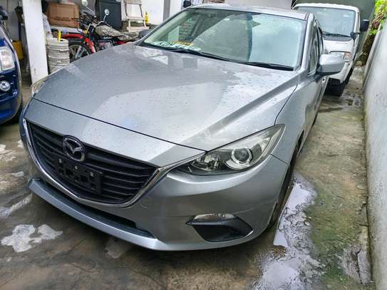 Mazda Axela sedan image 7