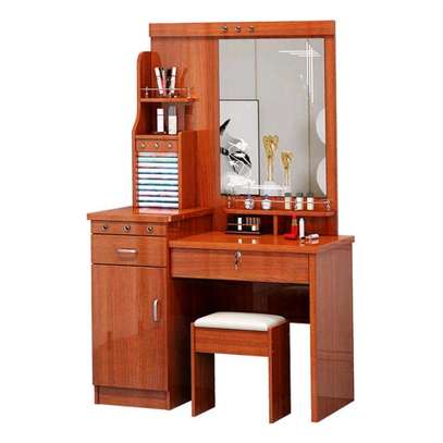 Brown dressing table with drawers set image 1