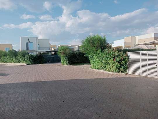 4 Bed Villa with En Suite at Kangundo Road image 6