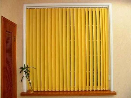GOOD QUALITY MODERN OFFICE BLINDS image 1