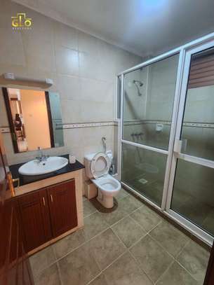Furnished 1 Bed Apartment with En Suite in Kilimani image 8
