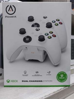 PowerA Dual Charging Station Kit for Xbox One - Black image 3