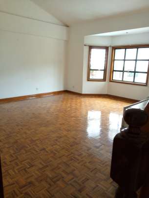 2 Bed Townhouse with En Suite at Kileleshwa image 11