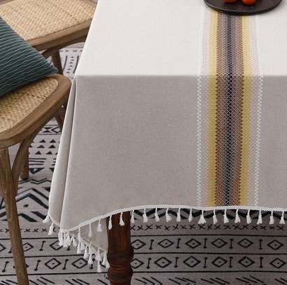 white waterproof table cloth image 1