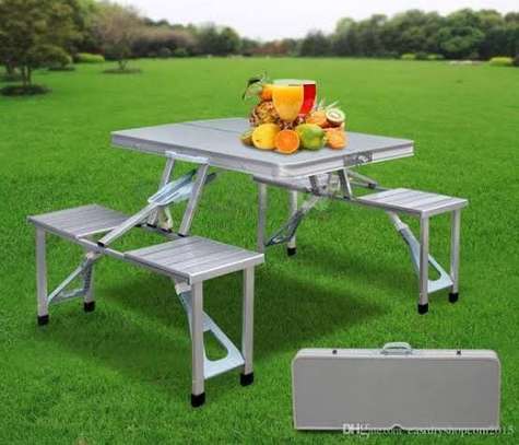 Foldable Magic Picnic table with seats image 2