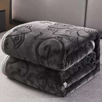 luxury warm and light soft blankets image 3