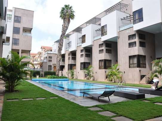 Serviced 3 Bed Apartment with En Suite in Lavington image 20
