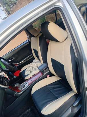Car seat covers image 3