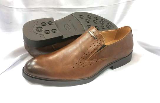 Men leather shoes.Official. image 1