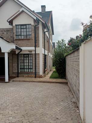 5 Bed Townhouse  in Muthaiga image 4
