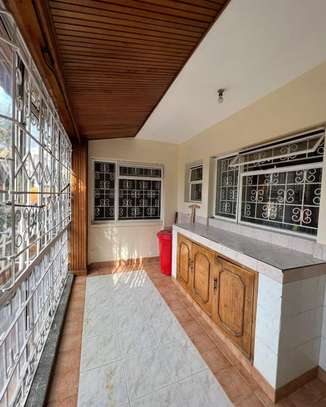 4 Bed Townhouse with Garden in Kilimani image 9