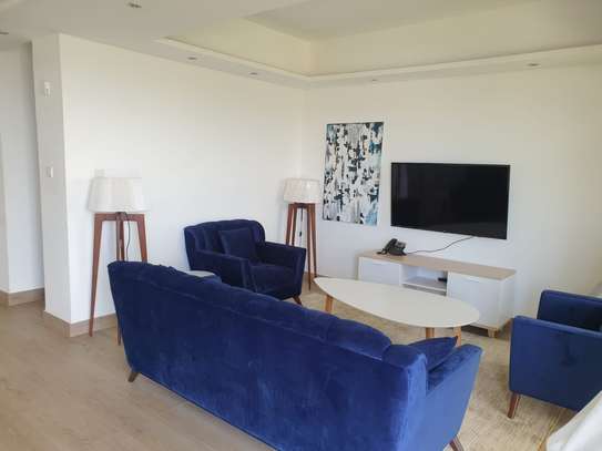 Furnished 3 Bed Apartment with En Suite in Riverside image 2
