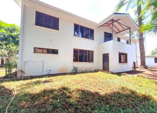 4 Bed Apartment with En Suite at Off Peponi Road image 3