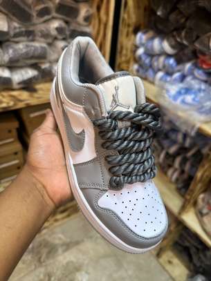 Air Jordan 1 with chunky laces image 7