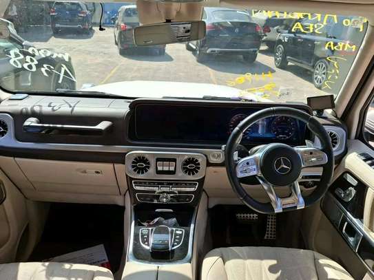 Mercedes Benz AMG G63 White 2020 image 4