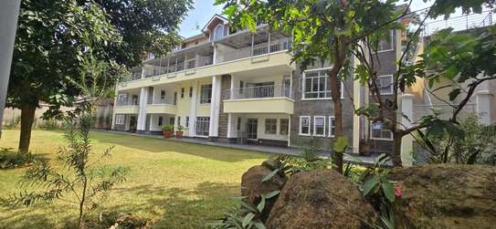 3 Bed Apartment with En Suite in Runda image 2