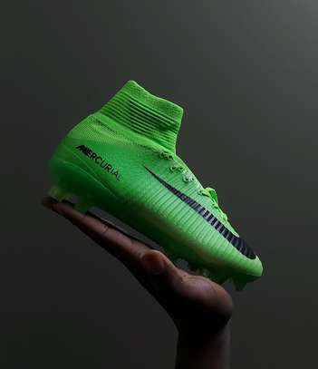The NIKE Mercurial Superfly 5 Kids Football Boot image 2