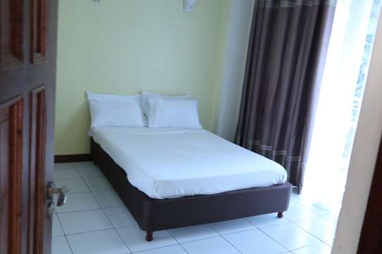Serviced 2 Bed Apartment with Aircon at New Malindi Road image 10