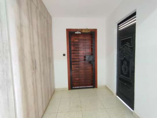 4 Bed Apartment with En Suite at General Mathenge Road image 1