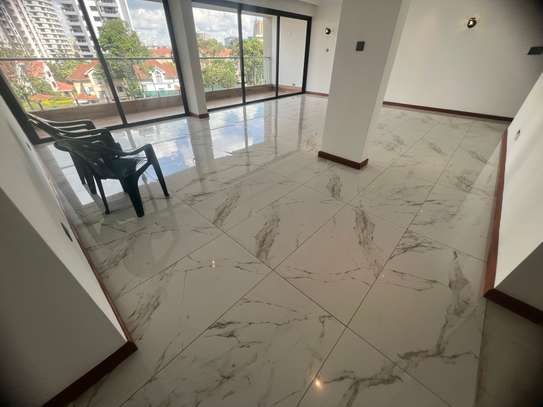 3 Bed Apartment with En Suite at Nyeri Road image 19