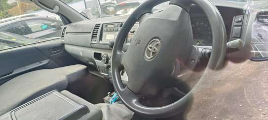 Toyota Hiace 7l Auto Diesel engine 2018 image 5