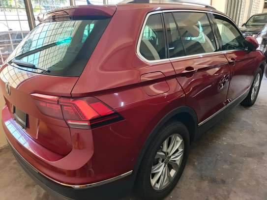 Volkswagen Tiguan image 2