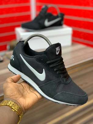 Nike casual sneakers image 1