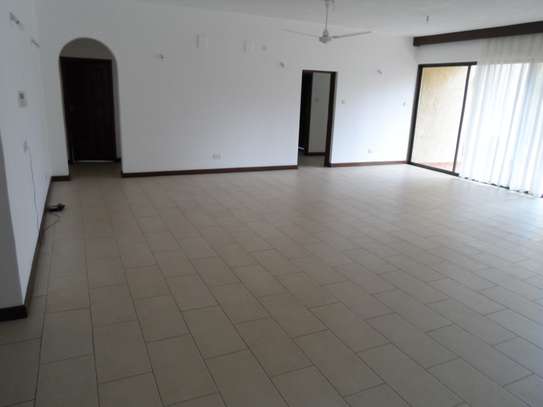 3 bedroom apartment for rent in Nyali Area image 7