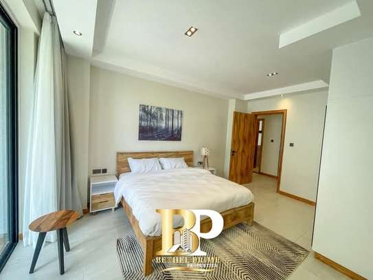 Furnished 4 Bed Apartment with En Suite in Spring Valley image 6