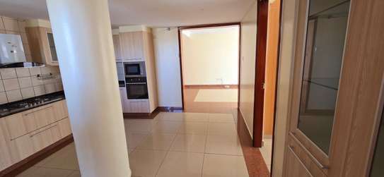 2 Bed Apartment with En Suite at Suguta Kileleshwa image 9