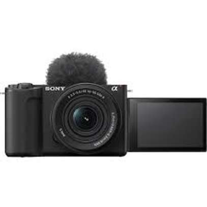 Sony ZV-E10 II Mirrorless Camera with 16-50mm Lens image 2