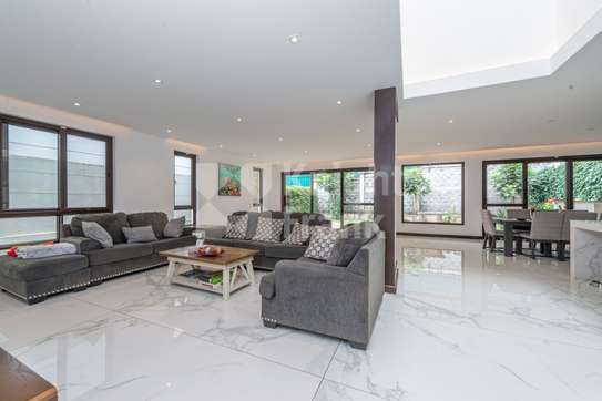4 Bed House with En Suite at Peponi Road image 10