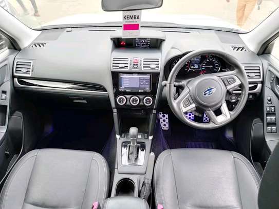 Subaru forester XT White 2016 image 7