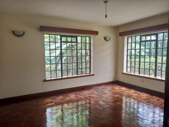 5 Bed Townhouse with En Suite at Off Ruaka Rd image 38