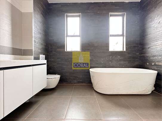 4 Bed Villa in Kiambu Road image 7