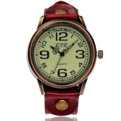 Red Leather classic vintage watch image 1