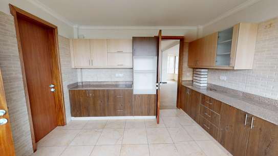 3 Bed Apartment with En Suite at Parklands image 13