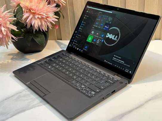 Dell latitude 5300  2in 1 Touchscreenlaptop image 1