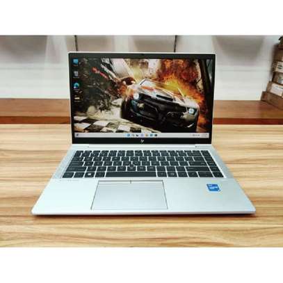 hp elitebook 840g8 core i5,8gb,256,11th gen image 10
