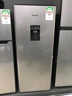 Hisense 176L Refrigerator With Water Dispenser - New image 1