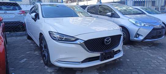 Mazda Atenza Petrol White 2018 image 3