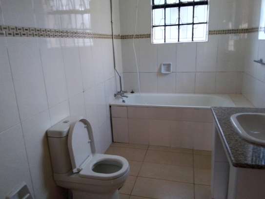 Lavington-Lovely three bedrooms Apt for rent. image 10